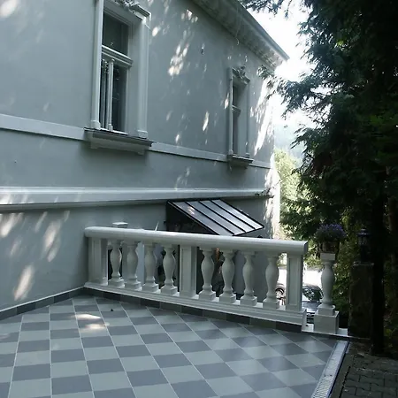 Edinburgh Mariánské Lázně