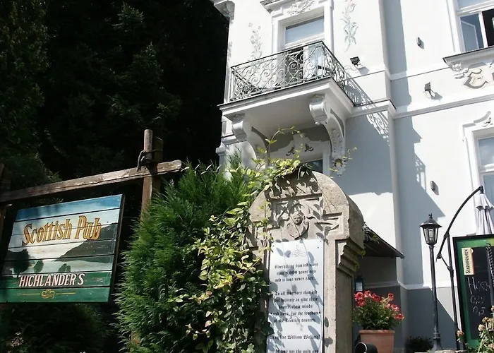 Edinburgh Hotel Mariańskie Łaźnie