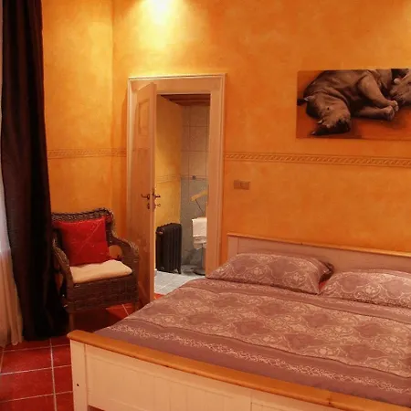 Hotel Edinburgh 3*