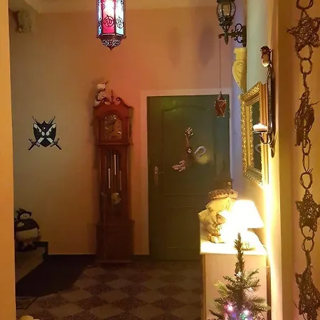 Edinburgh Hotel 3*
